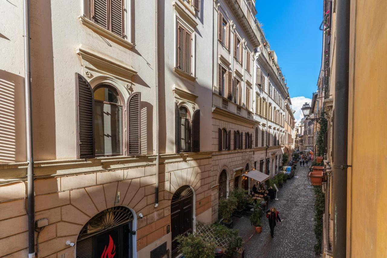 Lovely Spacious Apartment Near The Colosseum Roma Esterno foto